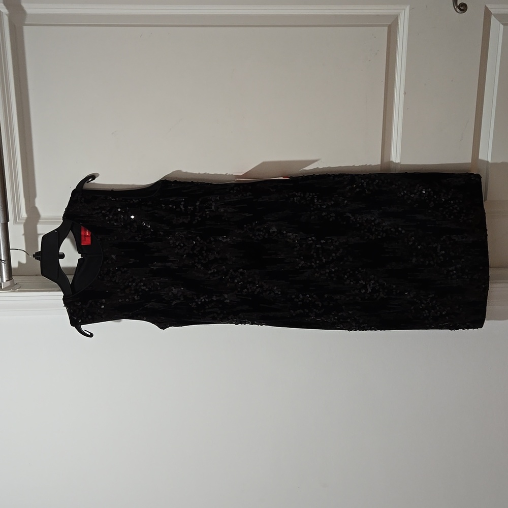 Carmen Marc Valvo, Size 6, black